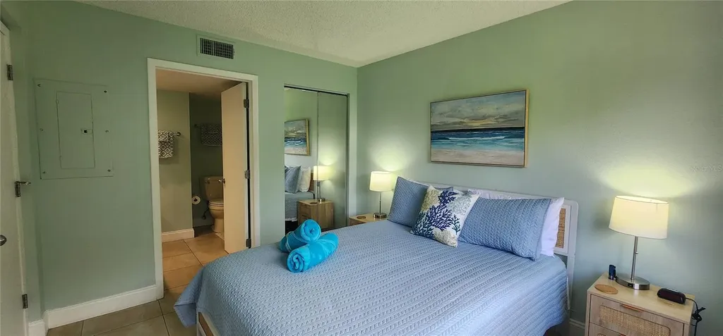 1515 Pinellas Bayway S Tierra Verde FL 33715