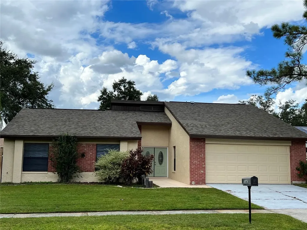 11343 Hollyglen Drive Tampa FL 33624