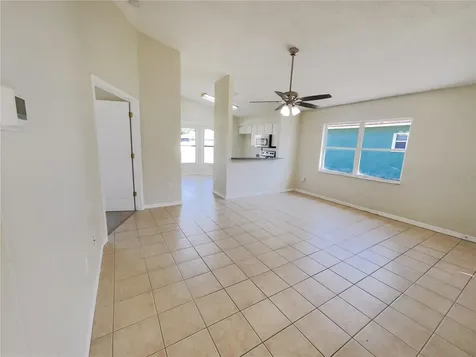 8433 National Drive Port Richey FL 34668