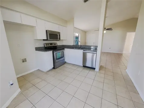 8433 National Drive Port Richey FL 34668