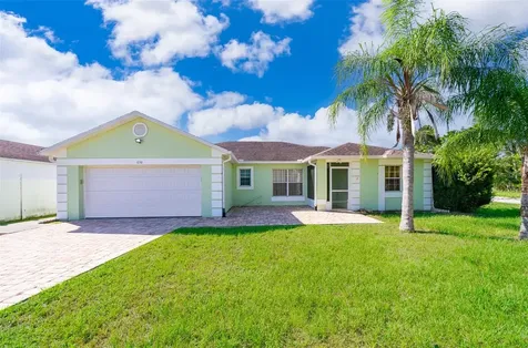 650 Sterling Drive Kissimmee FL 34758