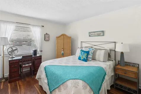 2131 Ridge Road S Largo FL 33778