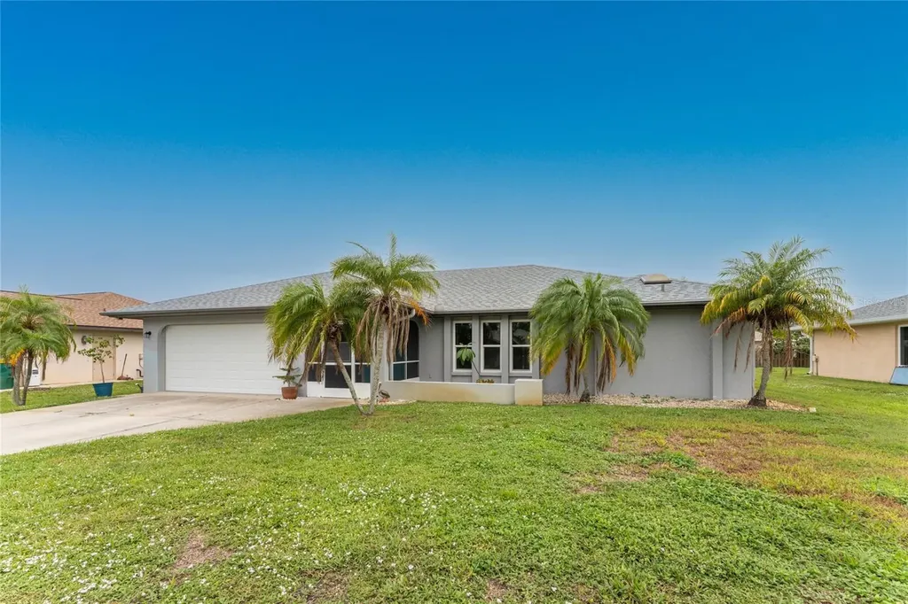 9189 Casa Grande Avenue Englewood FL 34224
