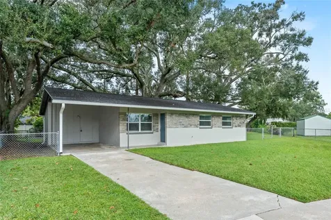 4642 Kempston Court Orlando FL 32812
