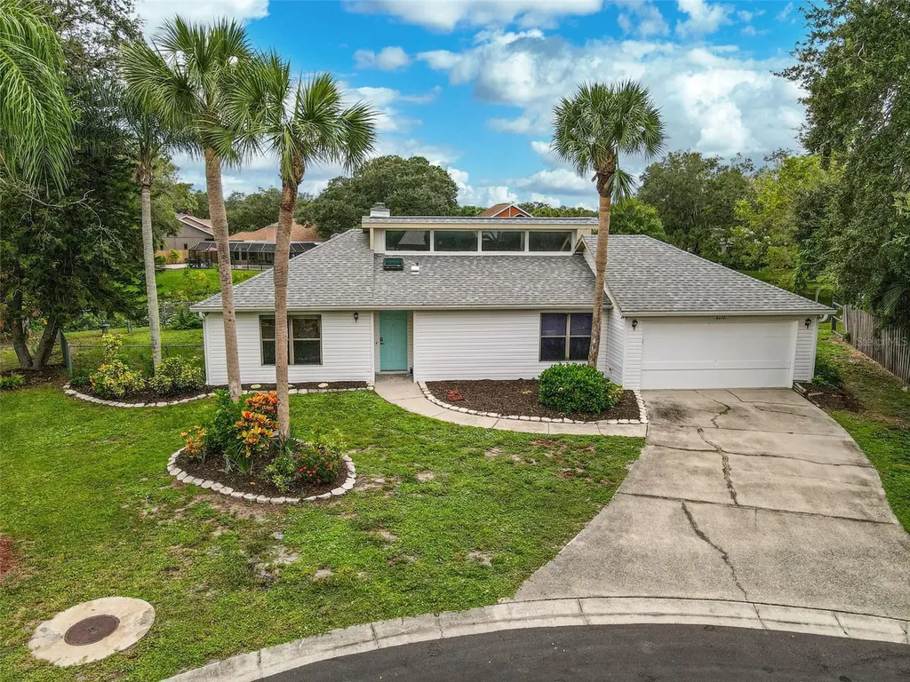 8236 Cypress Lake Drive Sarasota FL 34243