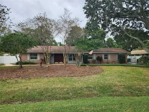 7913 Flowerfield Drive Tampa FL 33615