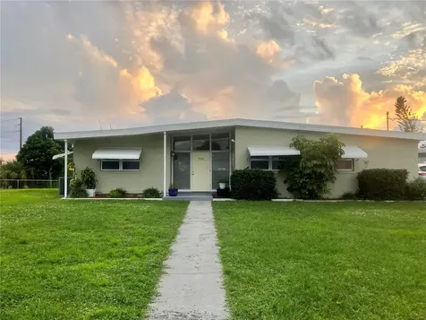 7905 Jeffery Avenue North Port FL 34287