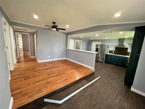 617 4th Street Polk City FL 33868