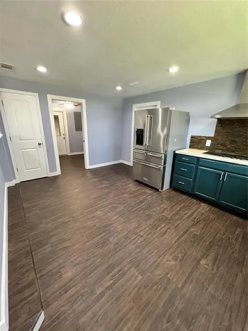 617 4th Street Polk City FL 33868