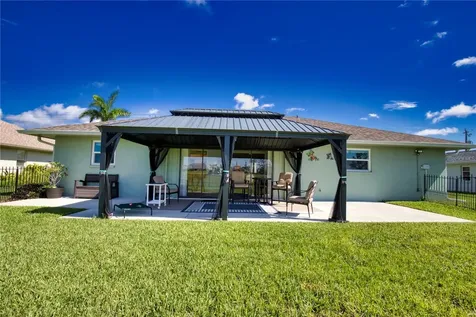 12 Pebble Beach Road Rotonda West FL 33947