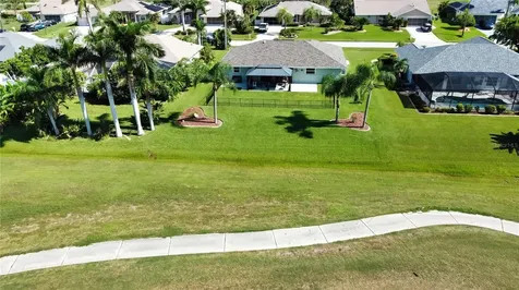 12 Pebble Beach Road Rotonda West FL 33947