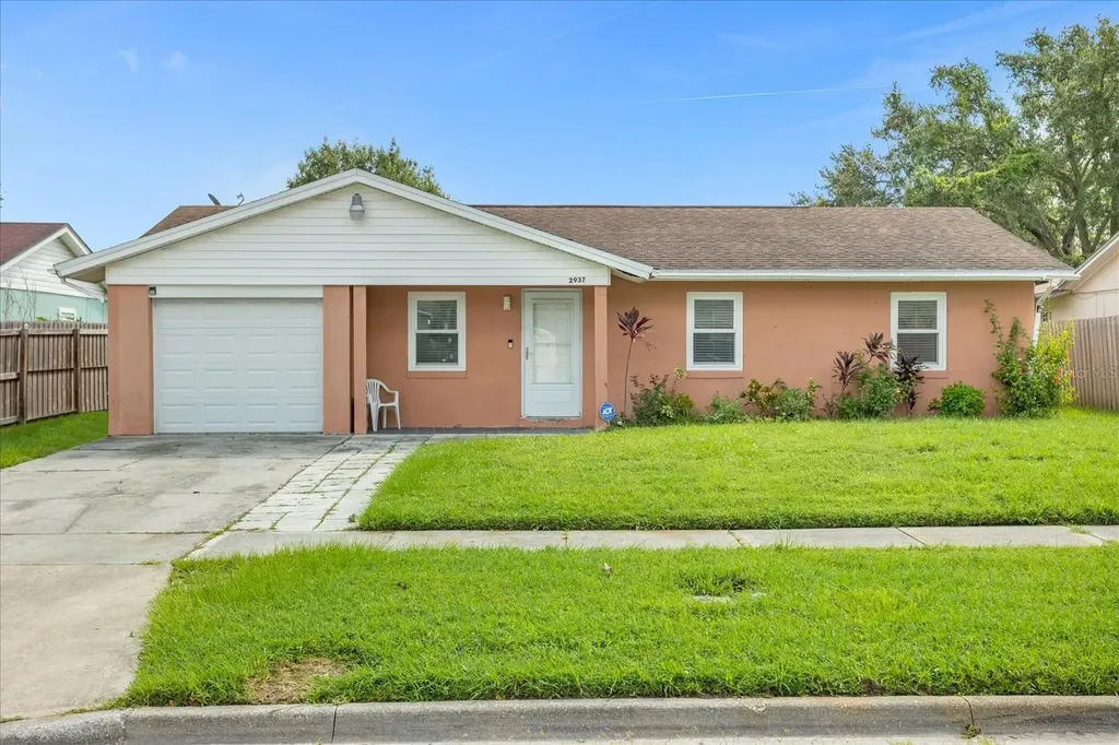2937 Ravenall Avenue Orlando FL 32811