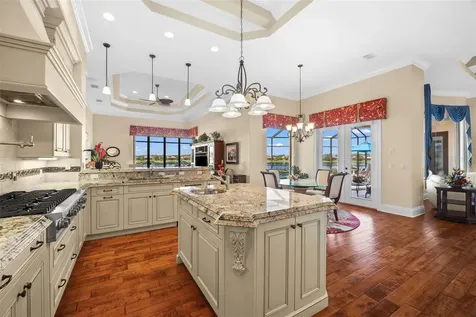 7512 Crosshill Court Lakewood Ranch FL 34202