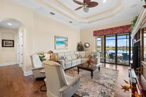 7512 Crosshill Court Lakewood Ranch FL 34202