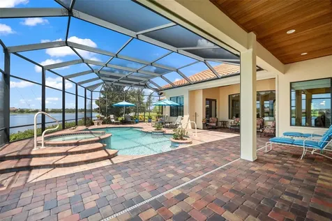 7512 Crosshill Court Lakewood Ranch FL 34202