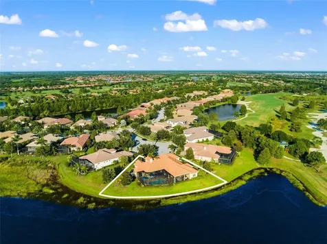 7512 Crosshill Court Lakewood Ranch FL 34202
