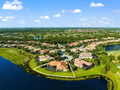 7512 Crosshill Court Lakewood Ranch FL 34202