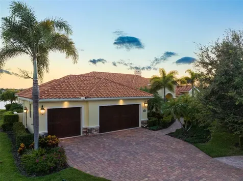 7512 Crosshill Court Lakewood Ranch FL 34202