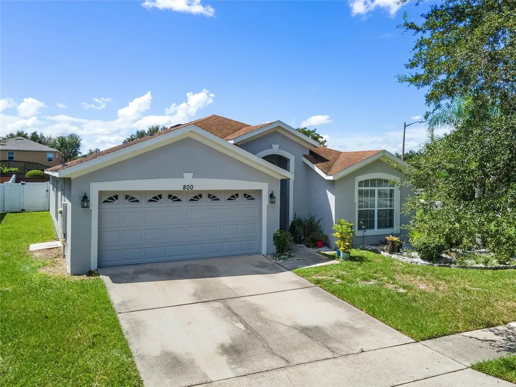 800 Mcinnis Court Kissimmee FL 34744