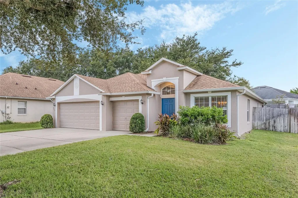 829 Grand Hughey Court Apopka FL 32712