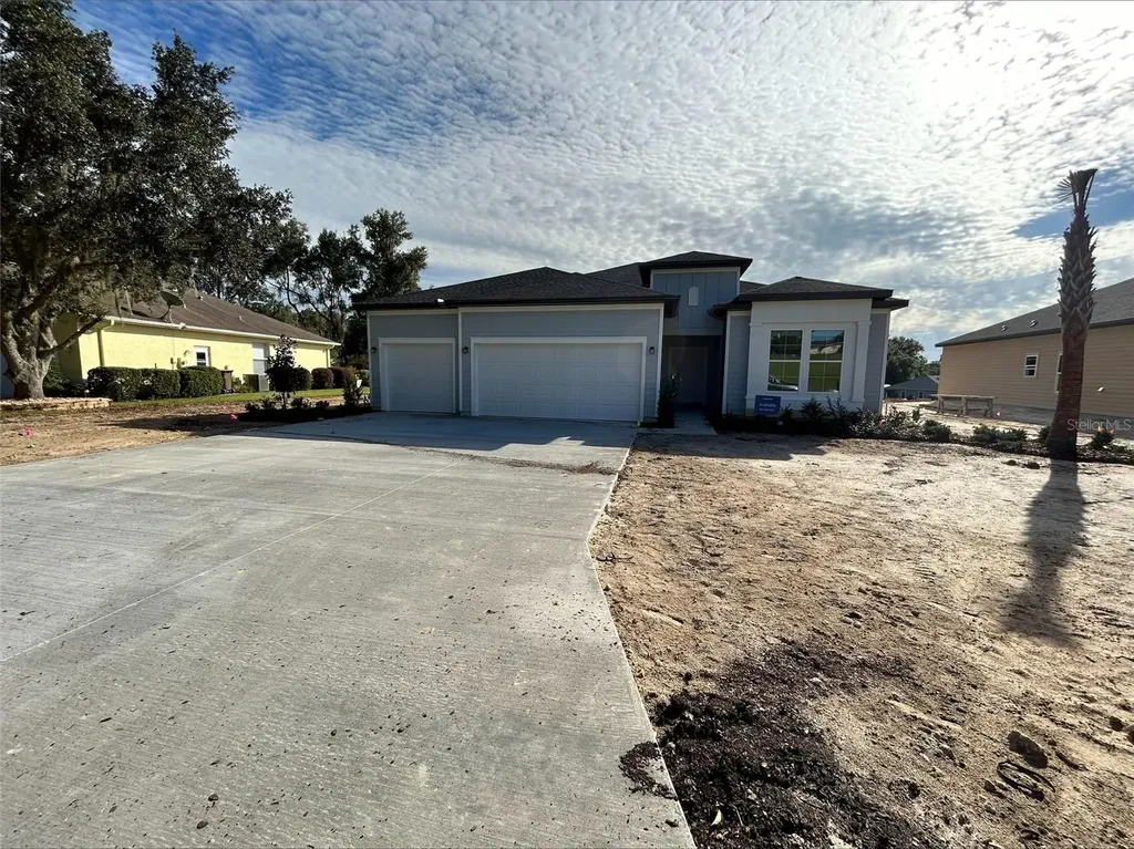 19480 SW 79th Street Dunnellon FL 34432