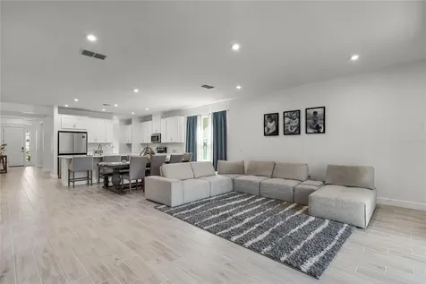 1660 Goblet Cove Street Kissimmee FL 34746