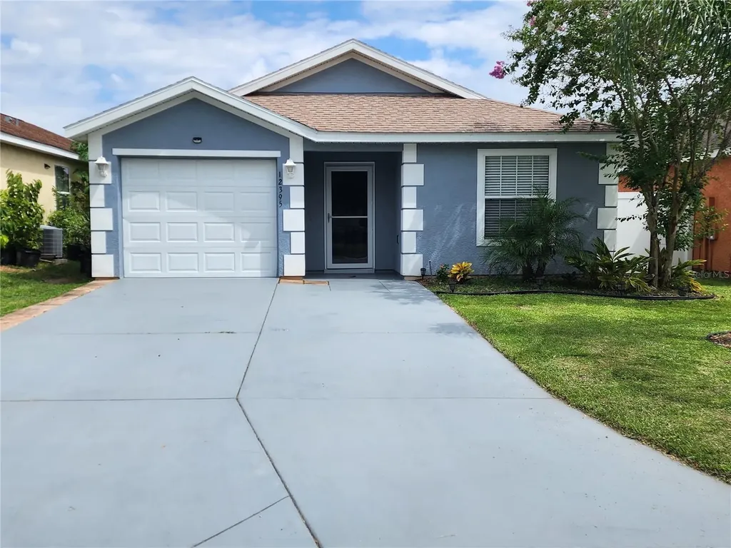12395 NE 51st Terrace Oxford FL 34484