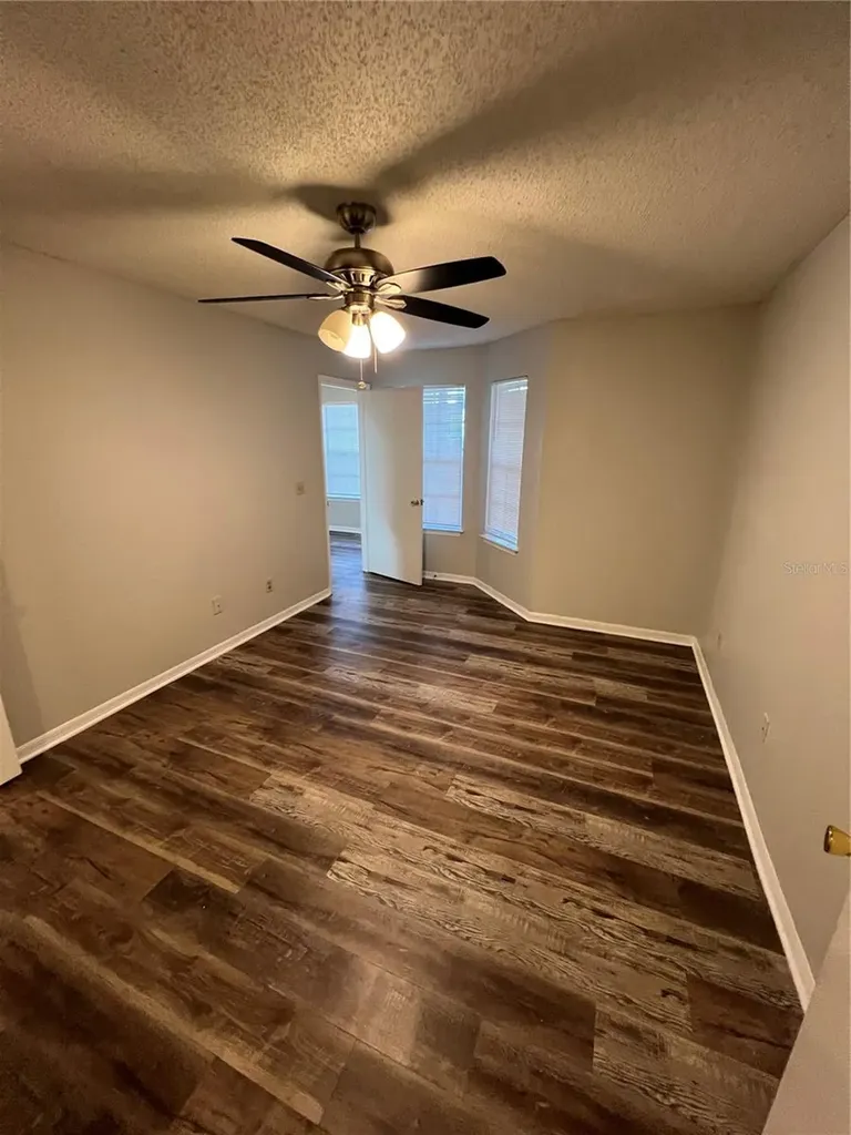 1027 S Hiawassee Road Orlando FL 32835