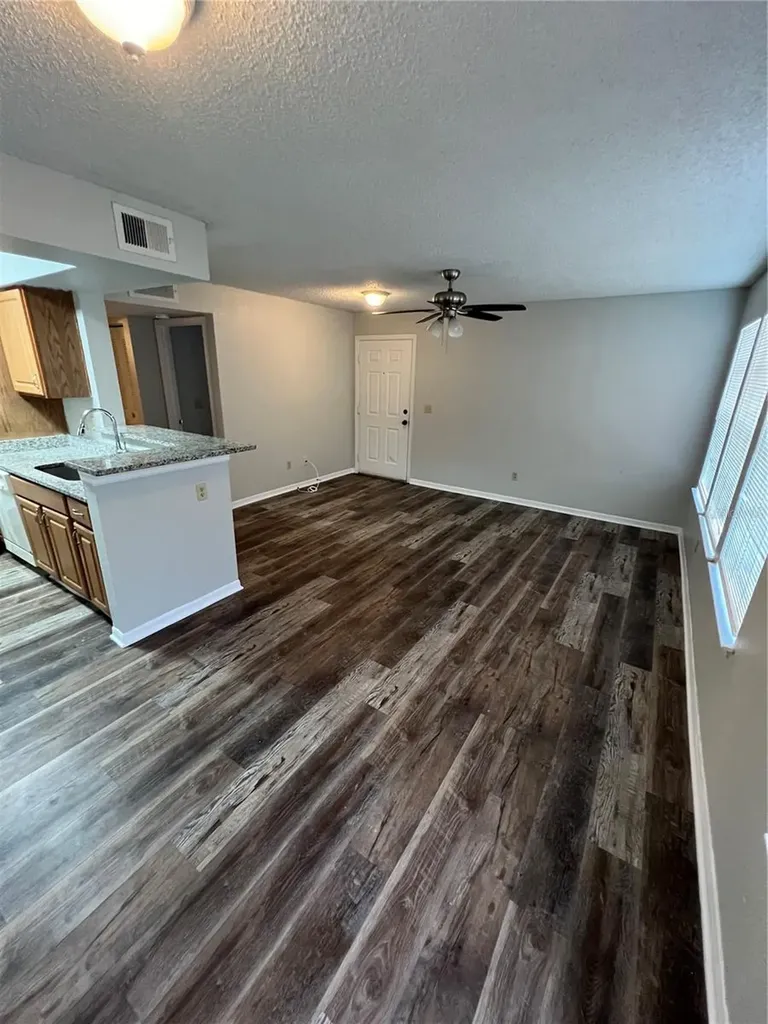 1027 S Hiawassee Road Orlando FL 32835