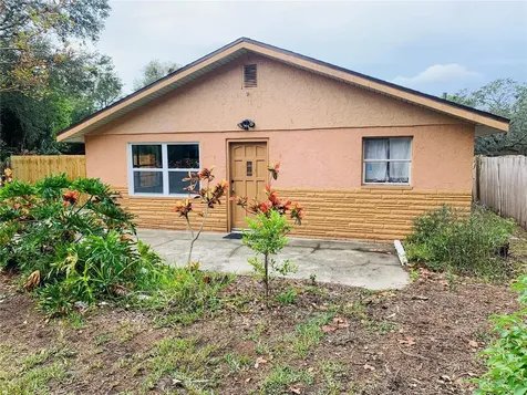 923 10th Street SW Largo FL 33770