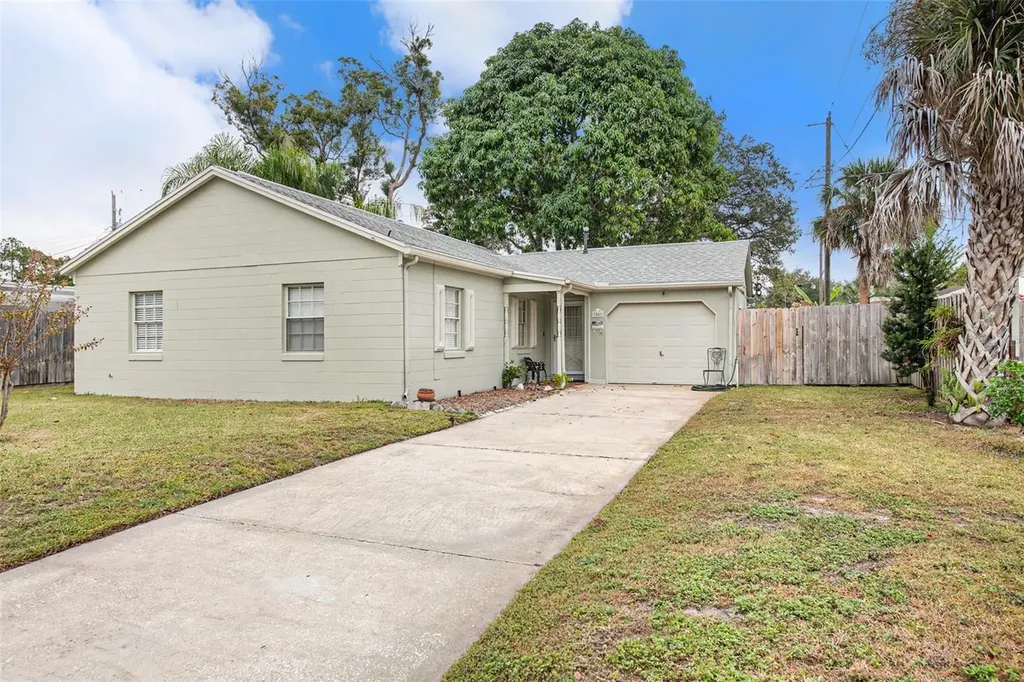 7803 N Woodlynne Avenue Tampa FL 33614