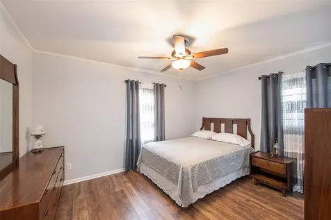 7803 N Woodlynne Avenue Tampa FL 33614