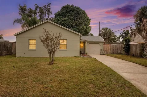 7803 N Woodlynne Avenue Tampa FL 33614