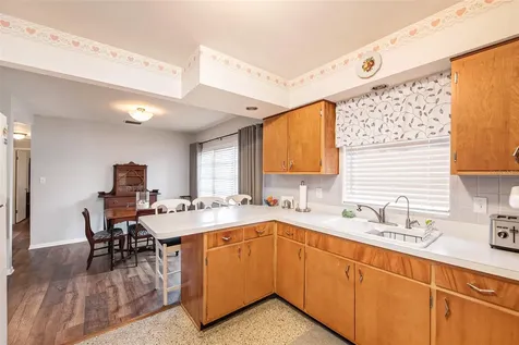 7803 N Woodlynne Avenue Tampa FL 33614