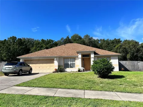 1128 Canopy Oaks Drive Minneola FL 34715