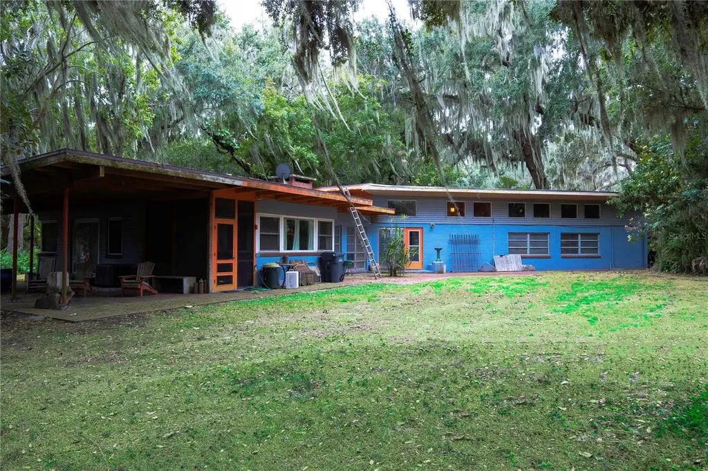 2060 Lake Ariana Boulevard Auburndale FL 33823