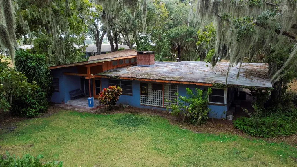 2060 Lake Ariana Boulevard Auburndale FL 33823