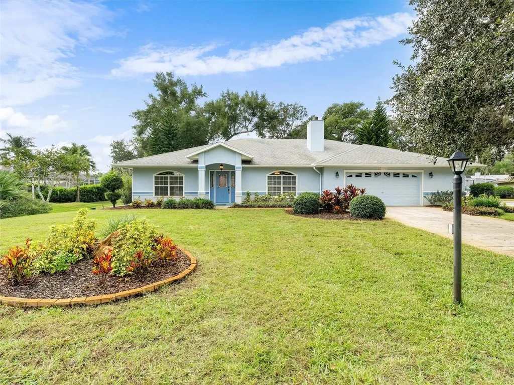 35105 Riverside Court Leesburg FL 34788