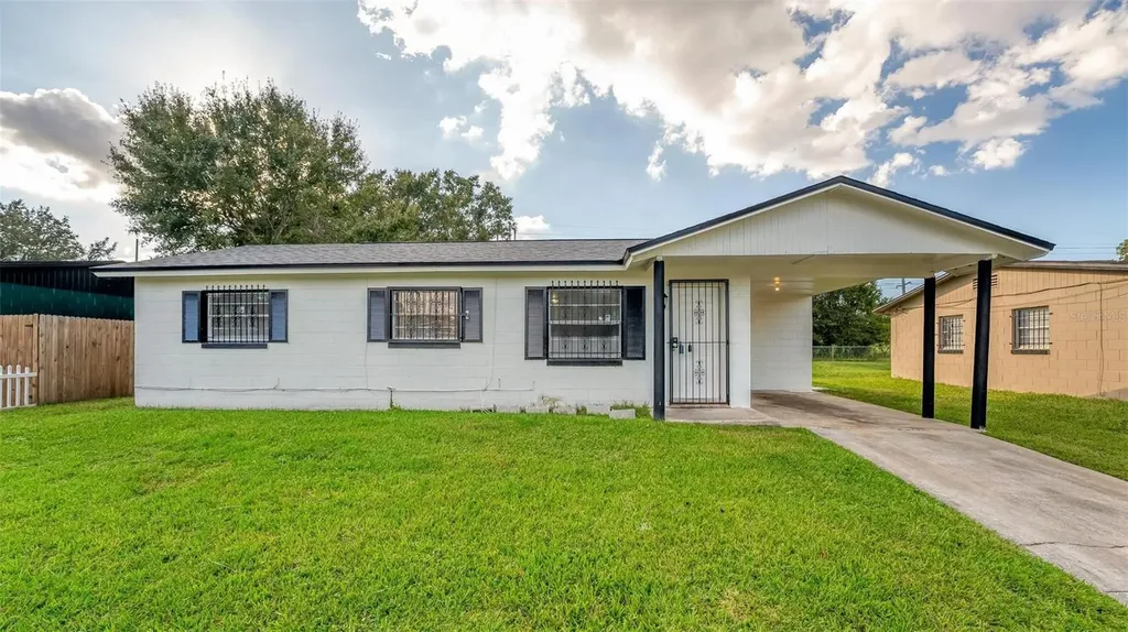 1522 Frazier Avenue Orlando FL 32811