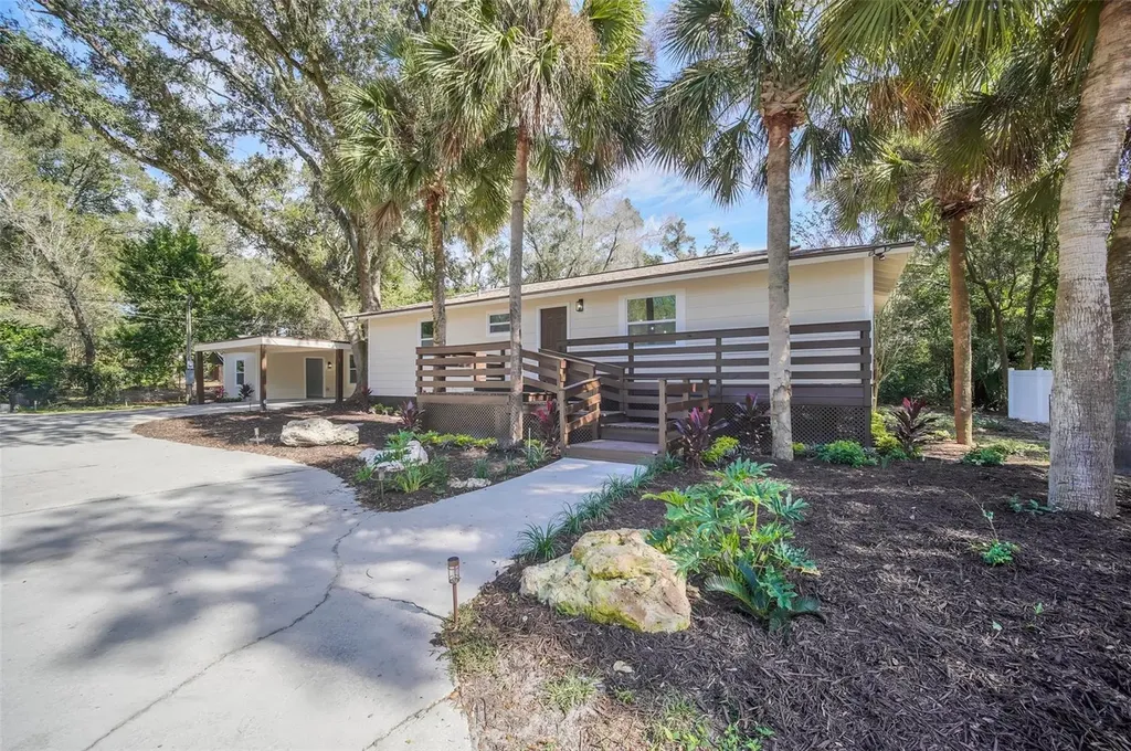 5847 Lakeville Road Orlando FL 32818