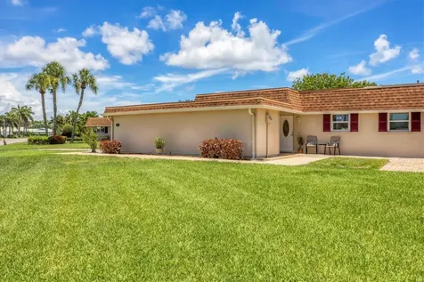 911 Village Green Parkway Bradenton FL 34209
