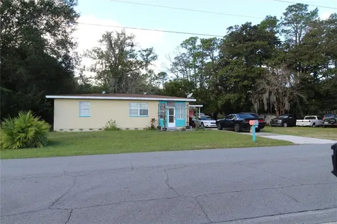 1104 E Magnolia Street Bunnell FL 32110