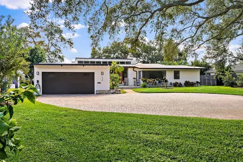 230 Driftwood Road SE St Petersburg FL 33705