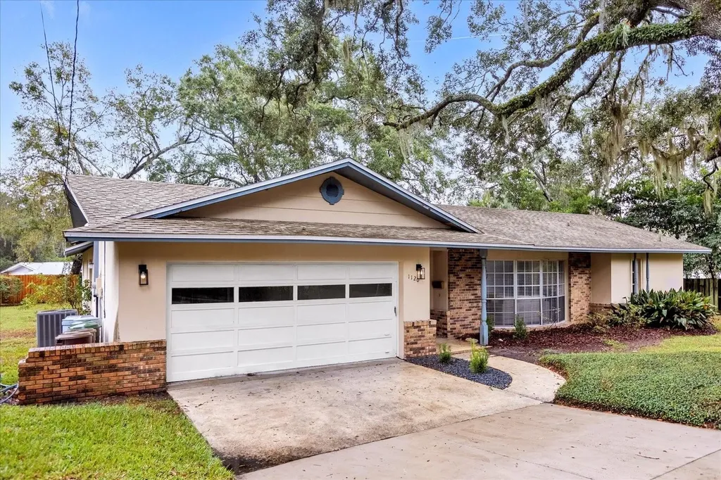 1120 Druid Road Maitland FL 32751