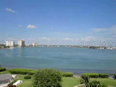 6158 Palma Del Mar Boulevard S St Petersburg FL 33715