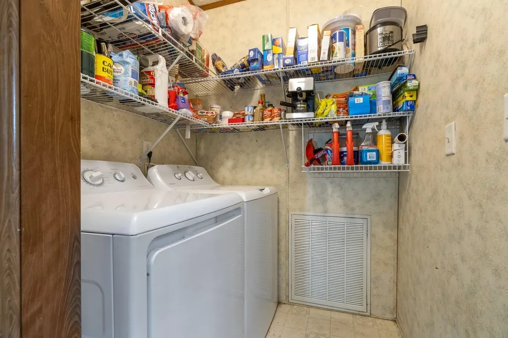 8251 NE 110th Street Bronson FL 32621