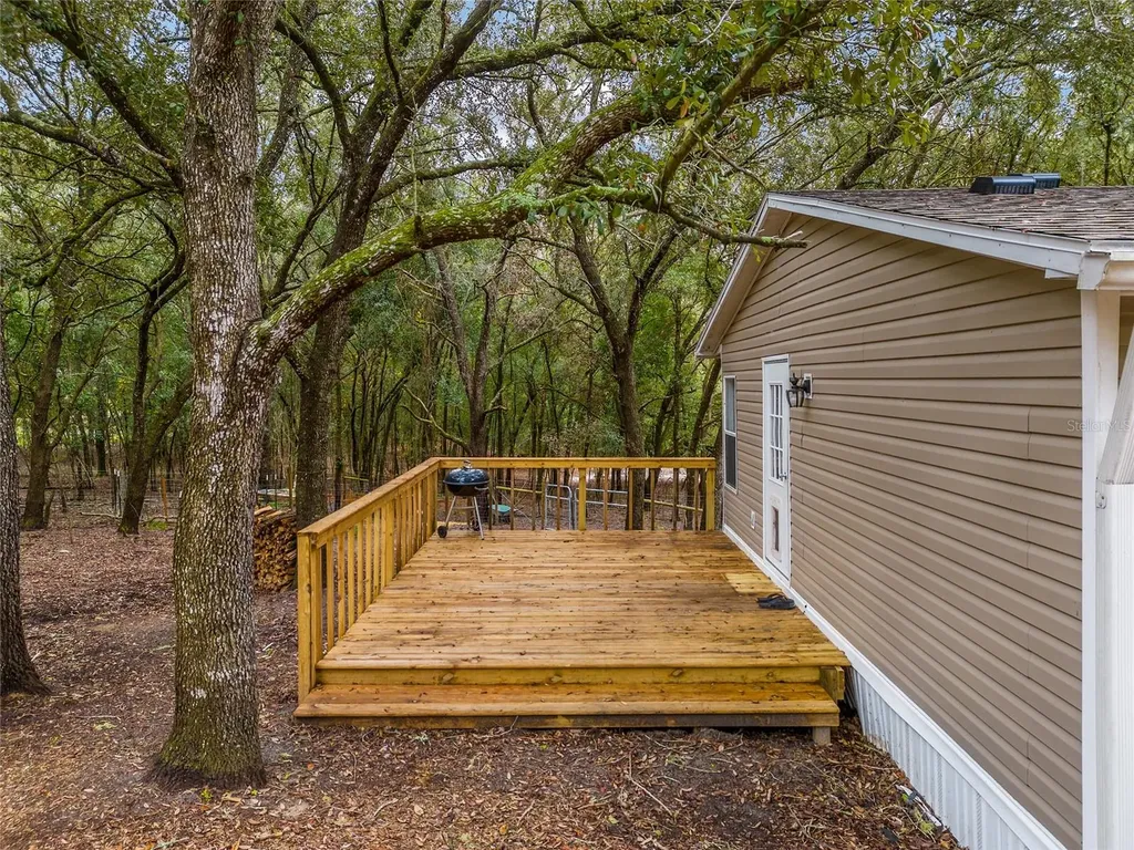 8251 NE 110th Street Bronson FL 32621