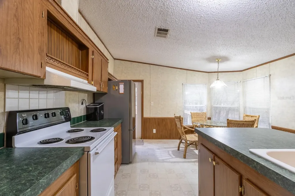 8251 NE 110th Street Bronson FL 32621