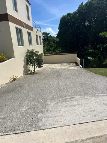 40 Roble Valley Humacao PR 00791
