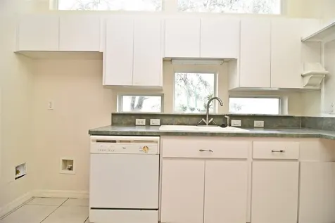 5565 Gulf Stream Street Tavares FL 32778